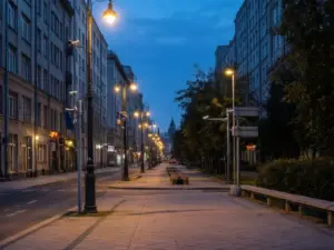 Bezpieczne polskie miasto wieczorem - odpowiedź na pytanie czy Polska jest bezpieczna dla mieszkańców i turystów
