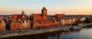 Panorama Starego Miasta w Toruniu - idealna lokalizacja na hotel toruń w centrum miasta