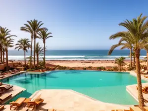 Luksusowy hotel all inclusive w Maroko z basenem i widokiem na plażę w Agadirze